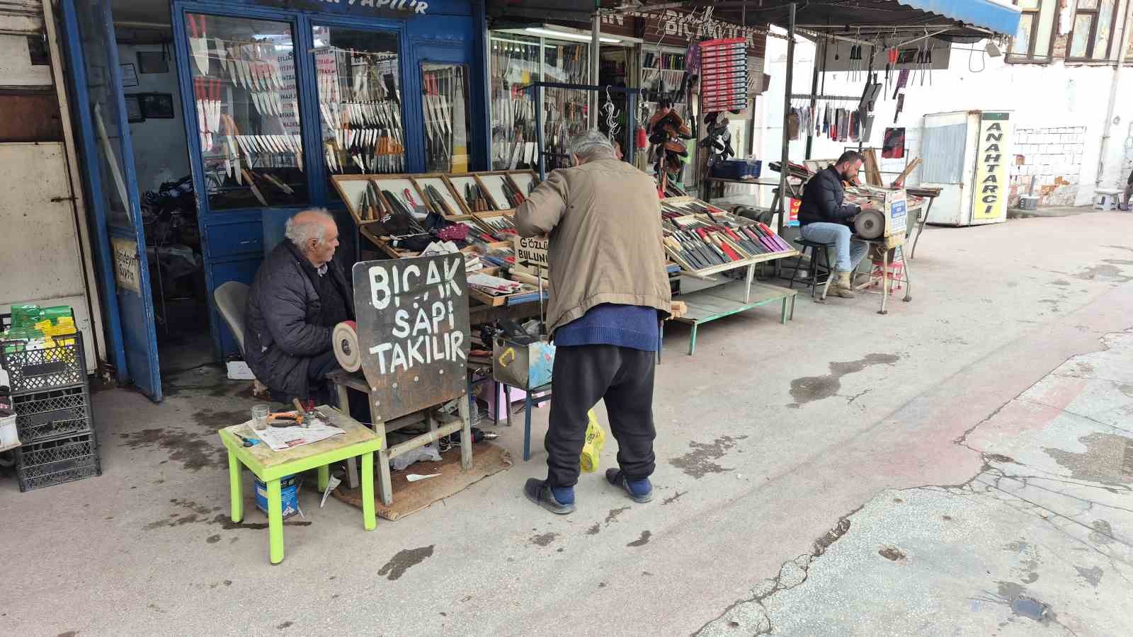 Kurban Bayramı için bıçak bileme işlemleri başladı
