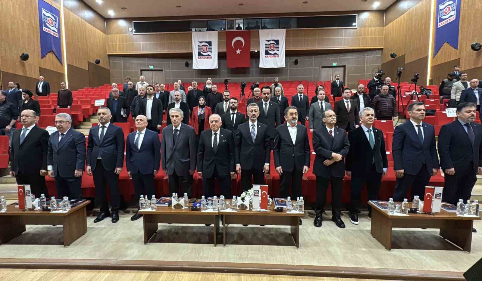 Küresel zorluklara rağmen Kardemir’den rekor performans
Küresel zorluklara rağmen Kardemir’den rekor performans