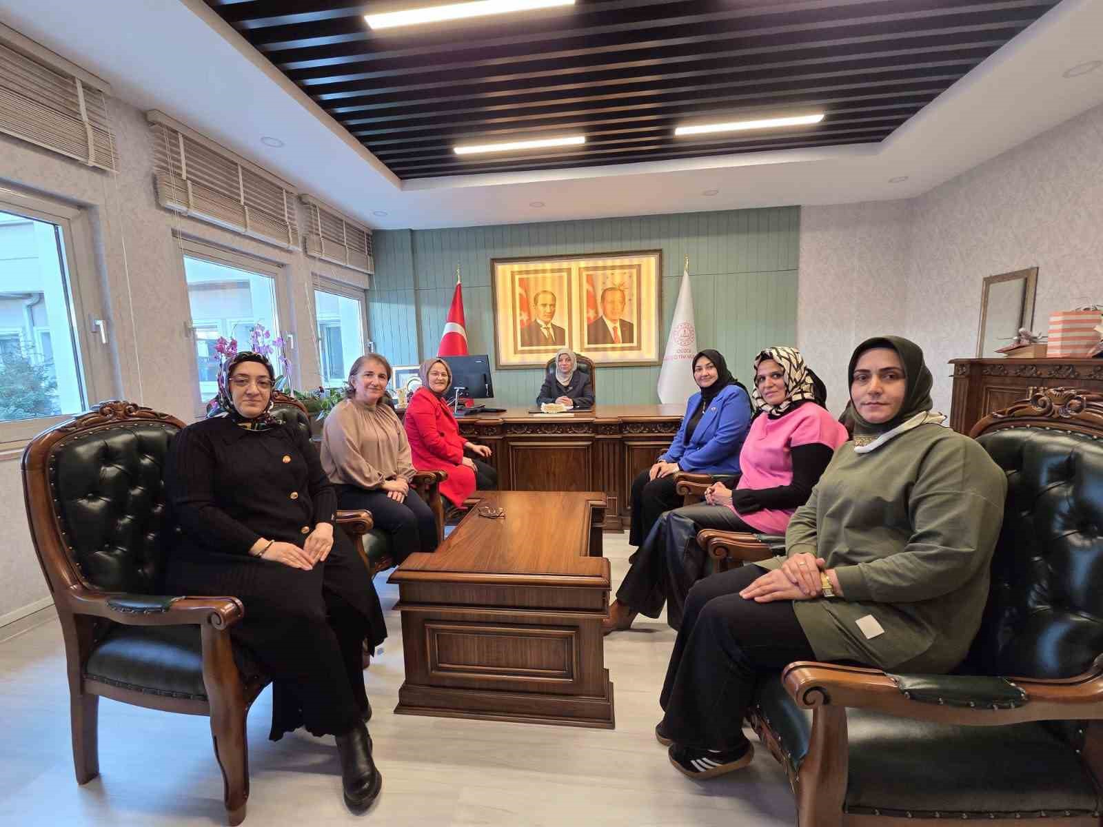 Kurs süreçleri ve eğitim faaliyetleri ele alındı
