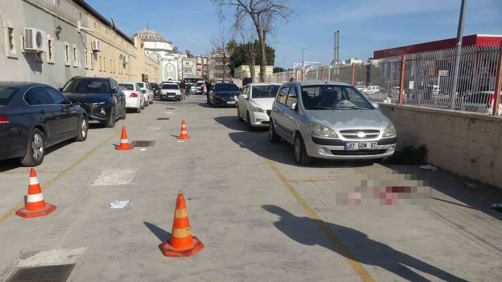 Kurşunlardan 2 kez kaçtı, üçüncü defa yaralanmaktan kurtulamadı
