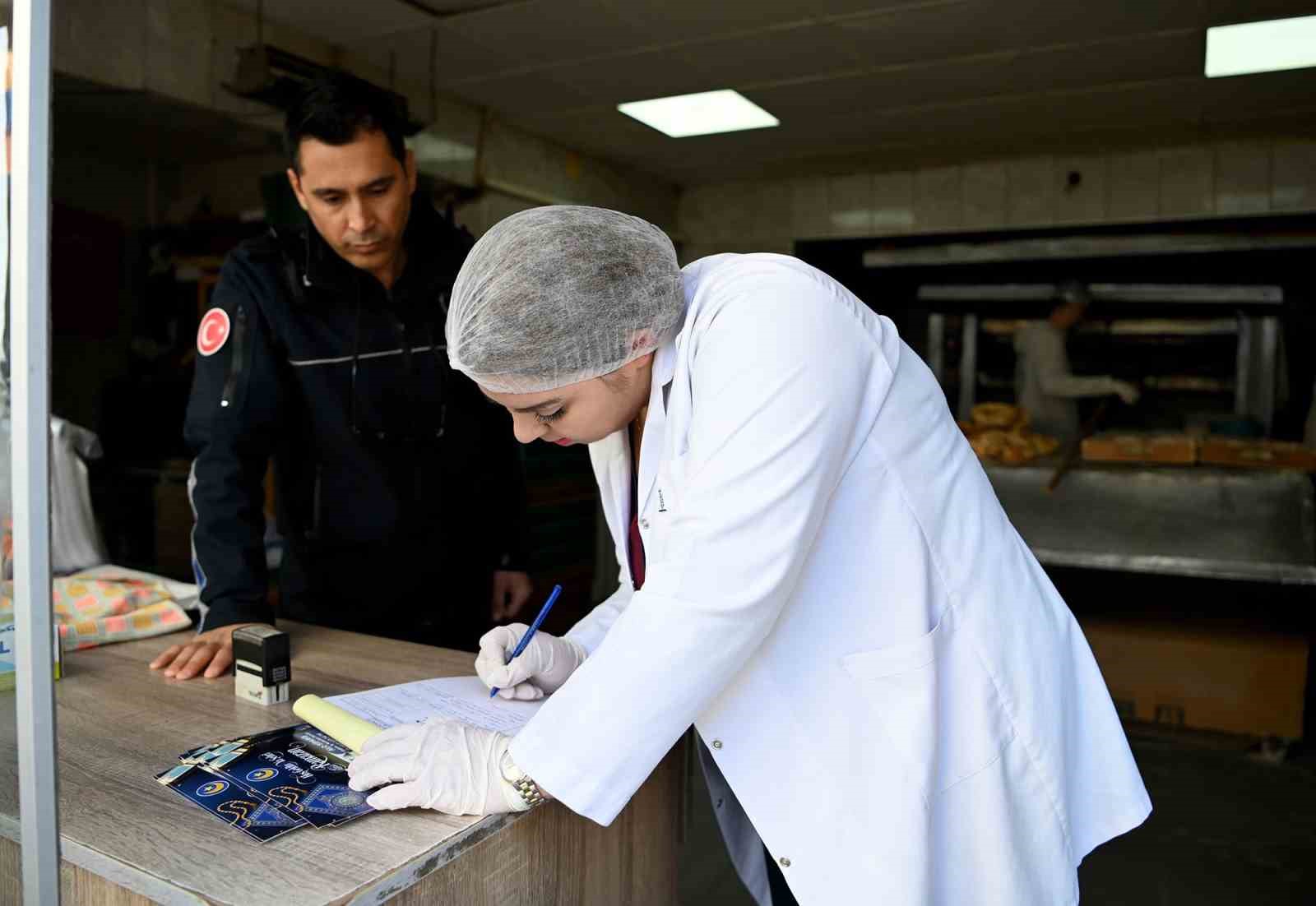 Kuşadası Belediyesi’nden fırınlara gramaj ve fiyat denetimi
