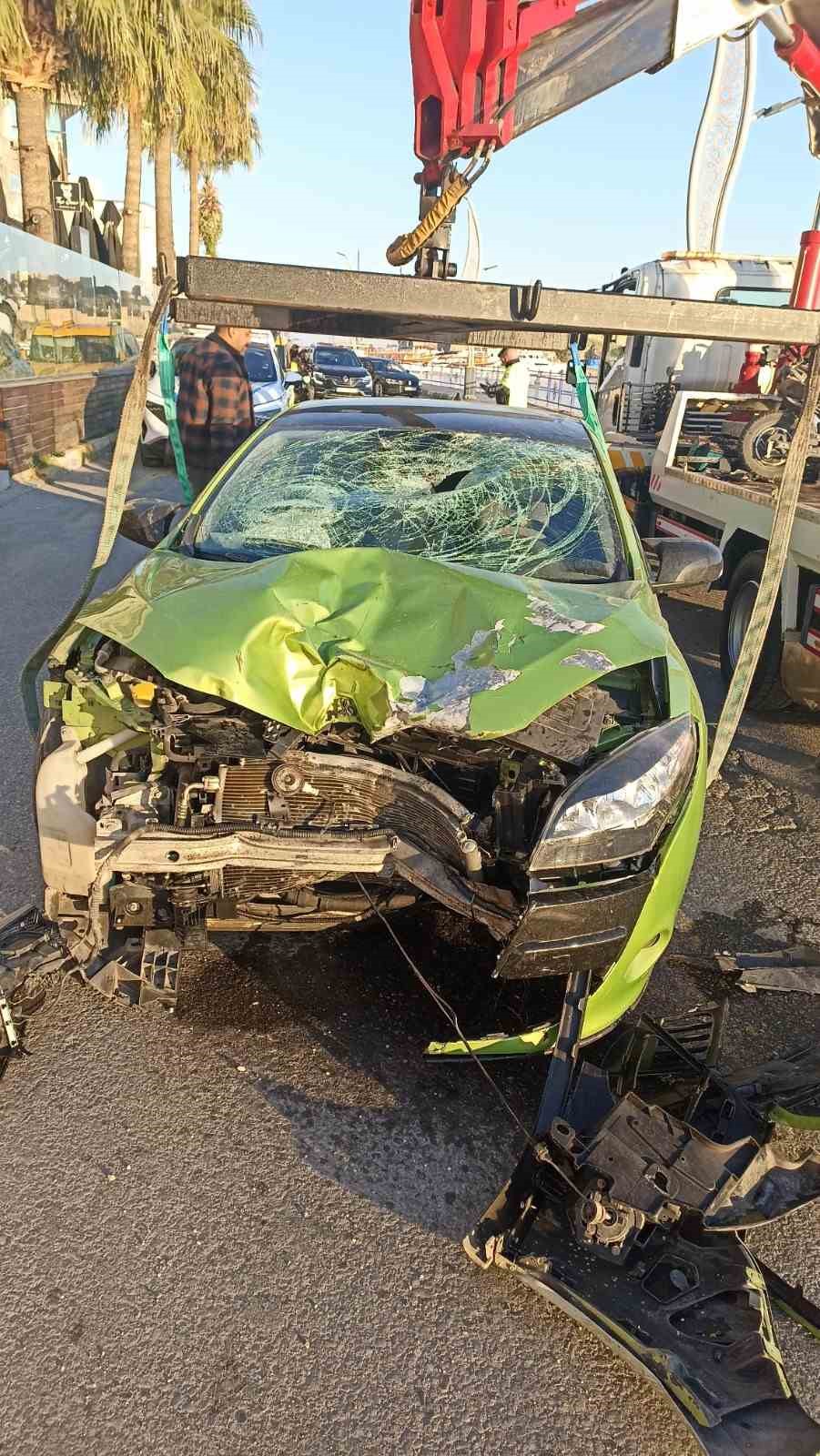 Kuşadası’nda alkollü sürücünün çarptığı elektrikli scooter sürücüsü öldü
