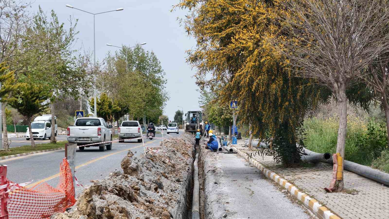 Kuşadası’nda altyapı yatırım çalışmaları sürüyor
