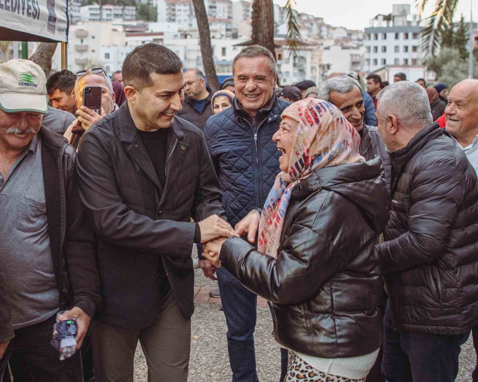 Kuşadası’nda oruçlar dualar eşliğinde açıldı
