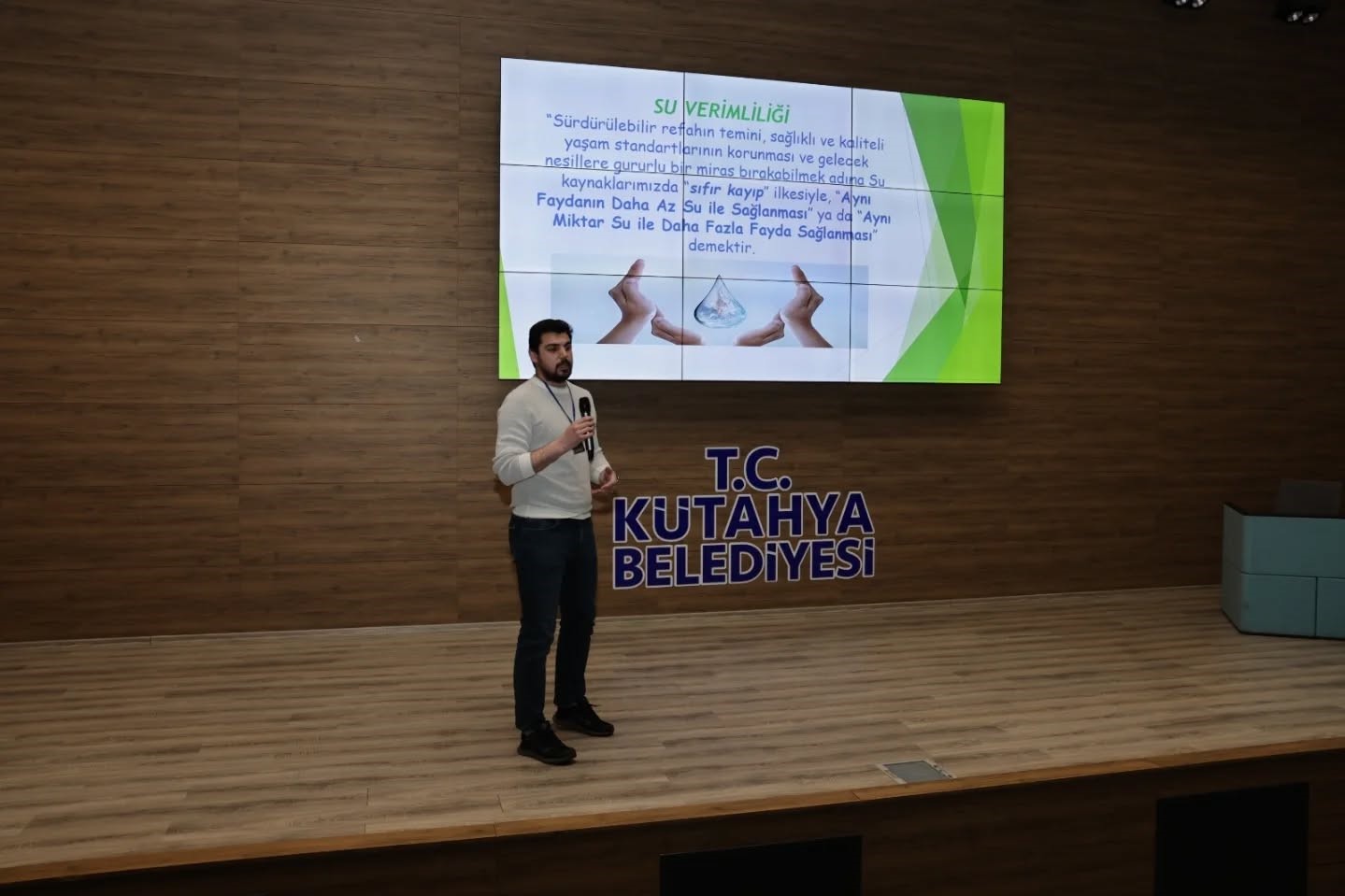 Kütahya Belediyesi personeline "Sıfır Atık" eğitimi
Kütahya Belediyesi personeline "Sıfır Atık" eğitimi