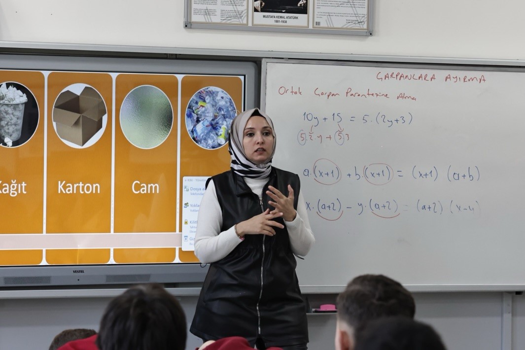 Kütahya Belediyesi’nden öğrencilere sıfır atık eğitimi
