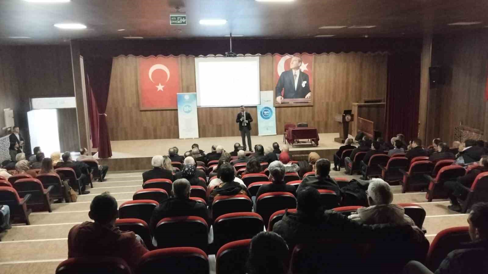 Kütahya MEM, Gediz ve Simav ilçelerinde "43 Adım" Projesi ve proje faaliyetlerini tanıttı
