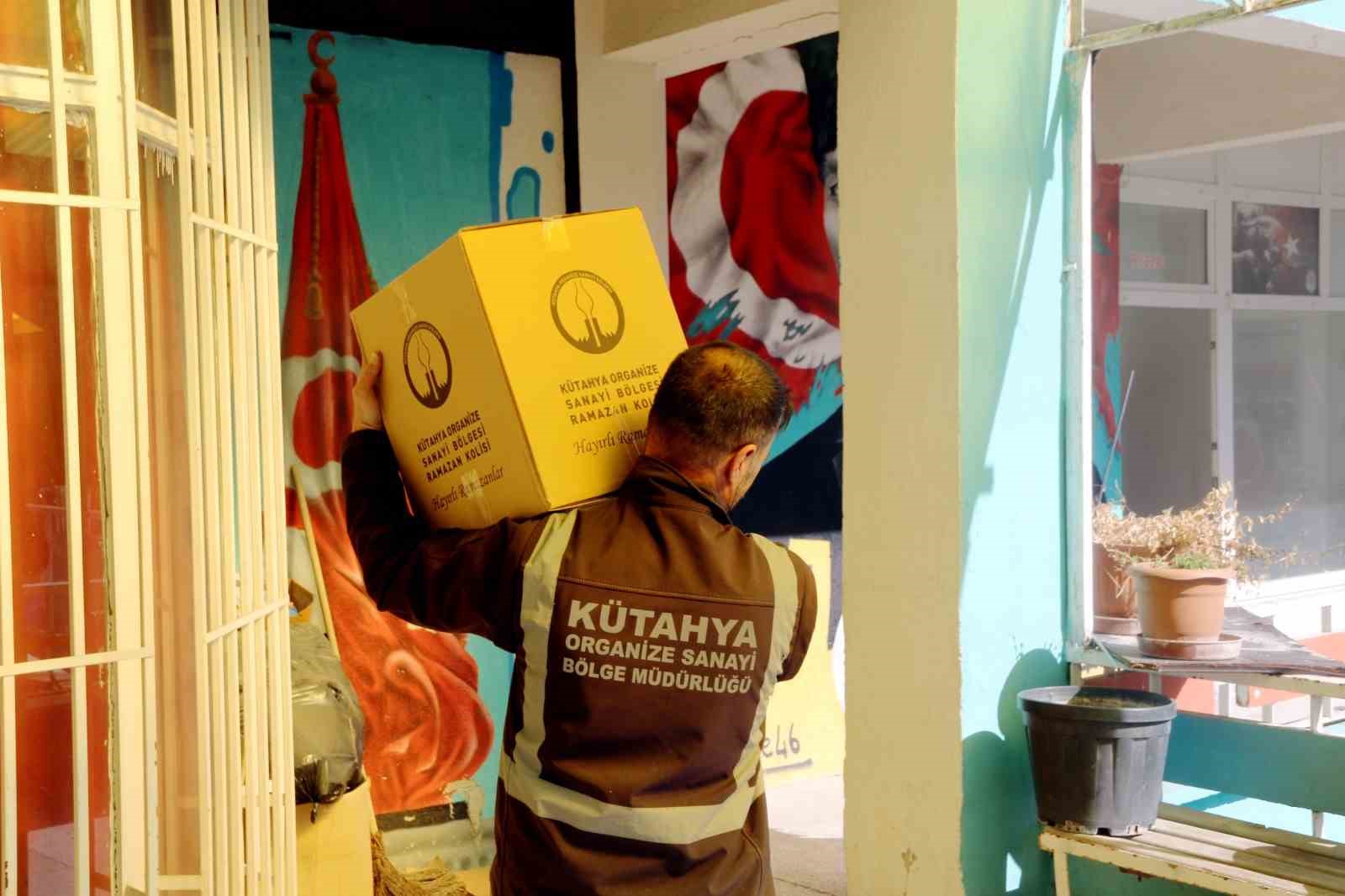 Kütahya OSB’den 400 aileye gıda desteği
