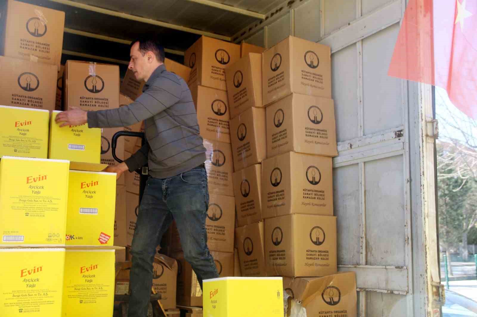 Kütahya OSB’den 400 aileye gıda desteği
