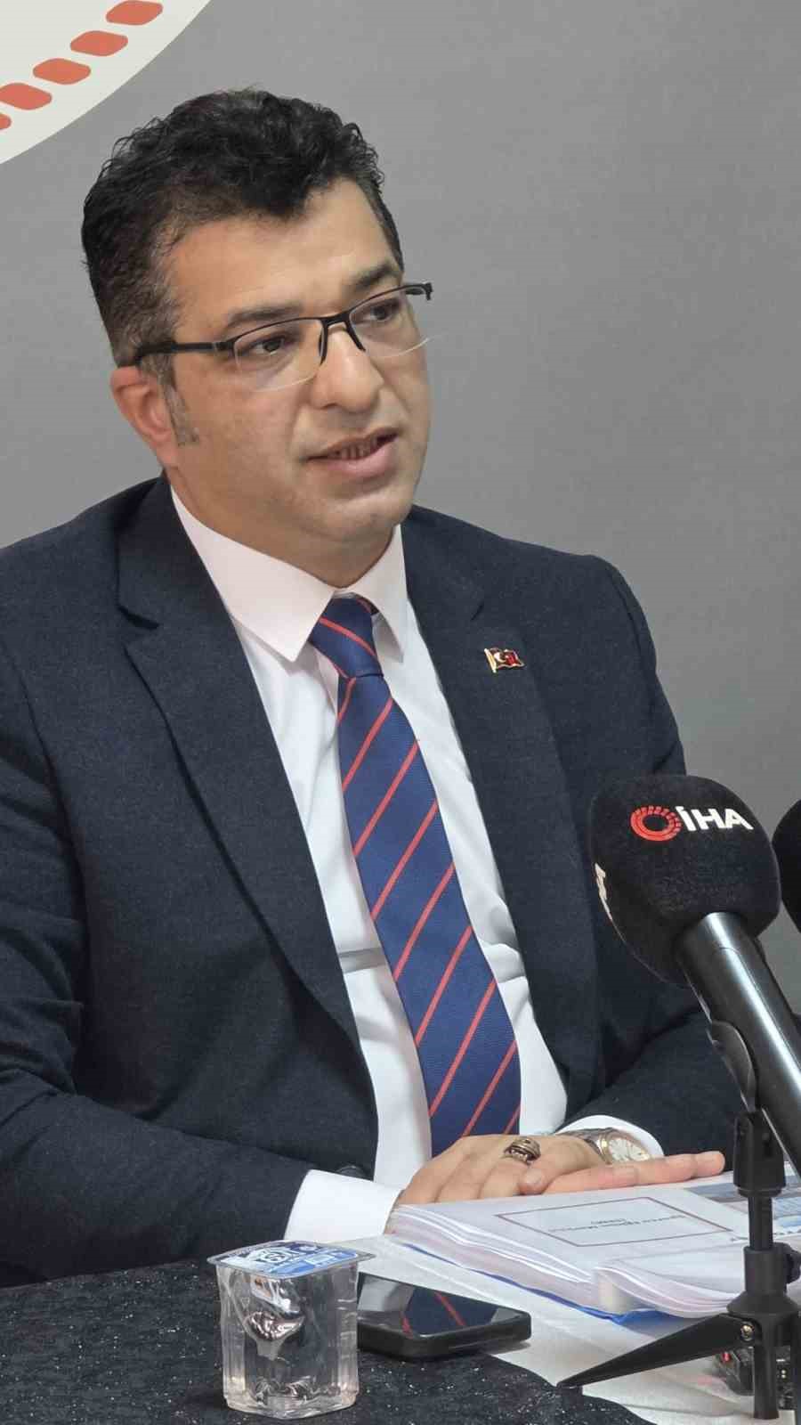 Kütahya sporda Türkiye ikincisi, yurt hizmetlerinde altıncı sıraya yükseldi
