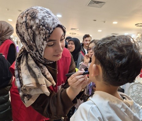 Kütahya Tavşanlı’da Kızılay’dan gönül sofrası
