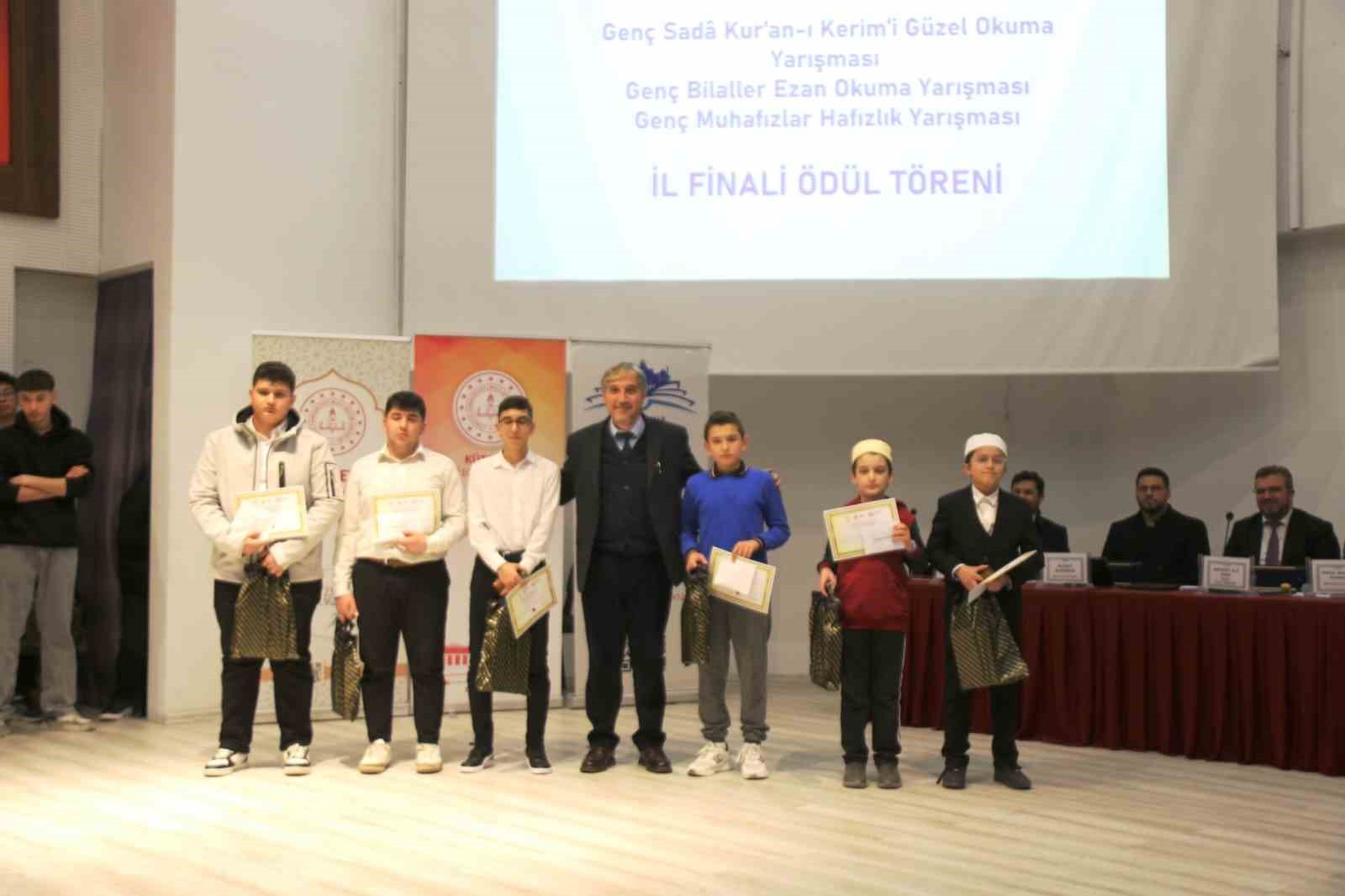 Kütahya’da din öğretimi yarışmaları il finali ödül töreni düzenlendi
