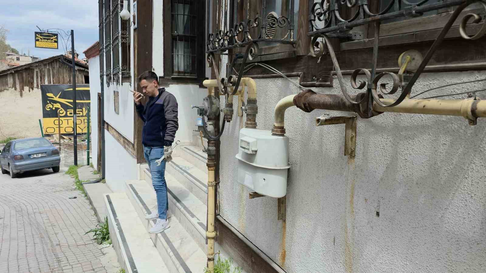 Kütahya’da doğal gaz kaçağı ihbarı ekipleri harekete geçirdi
