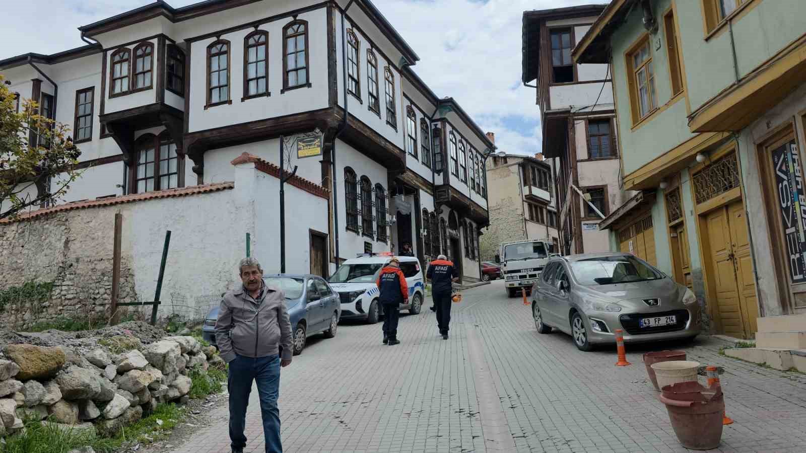 Kütahya’da doğal gaz kaçağı ihbarı ekipleri harekete geçirdi
