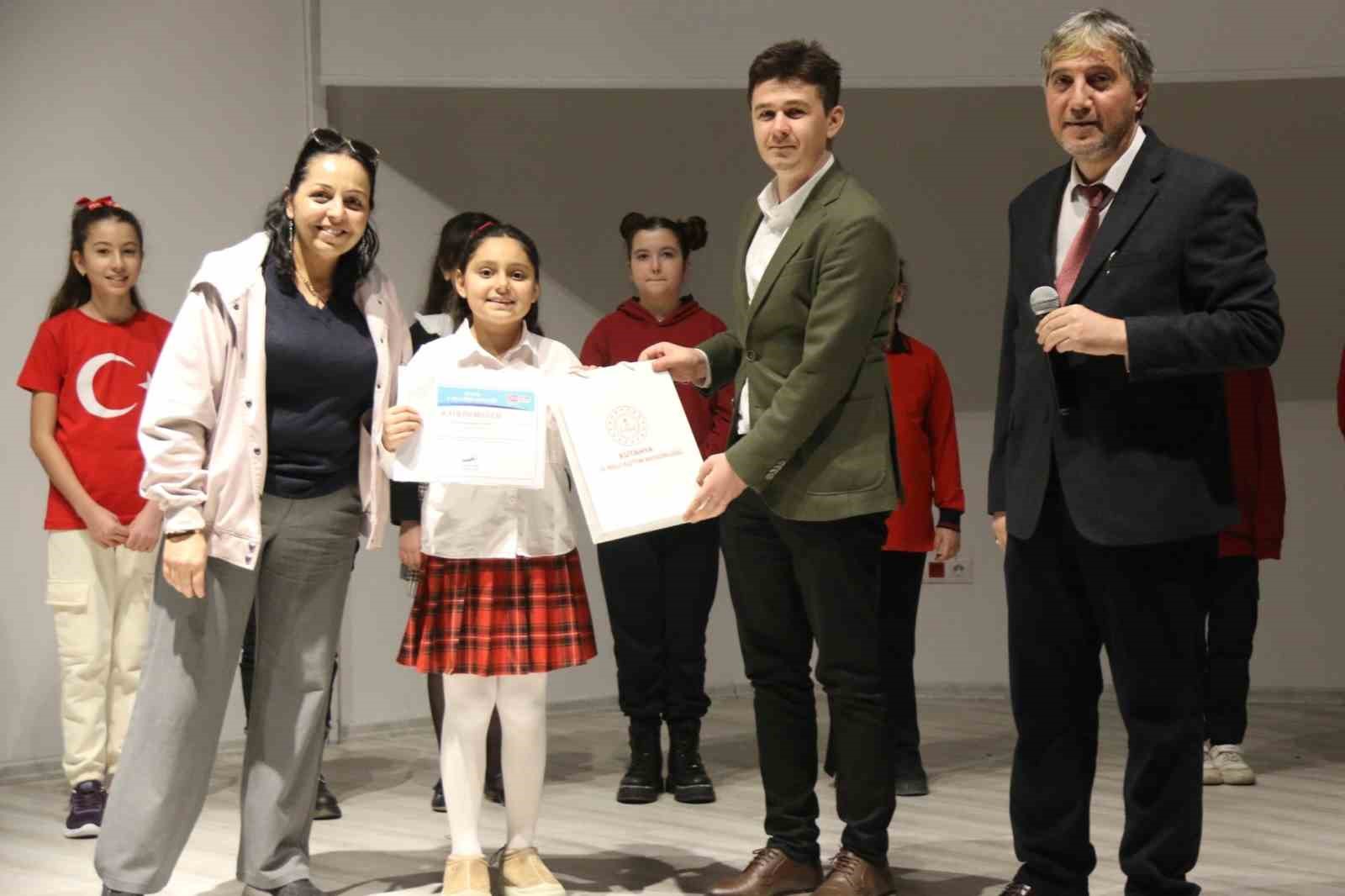 Kütahya’da İstiklâl Marşını ezbere ve güzel okuma yarışması
