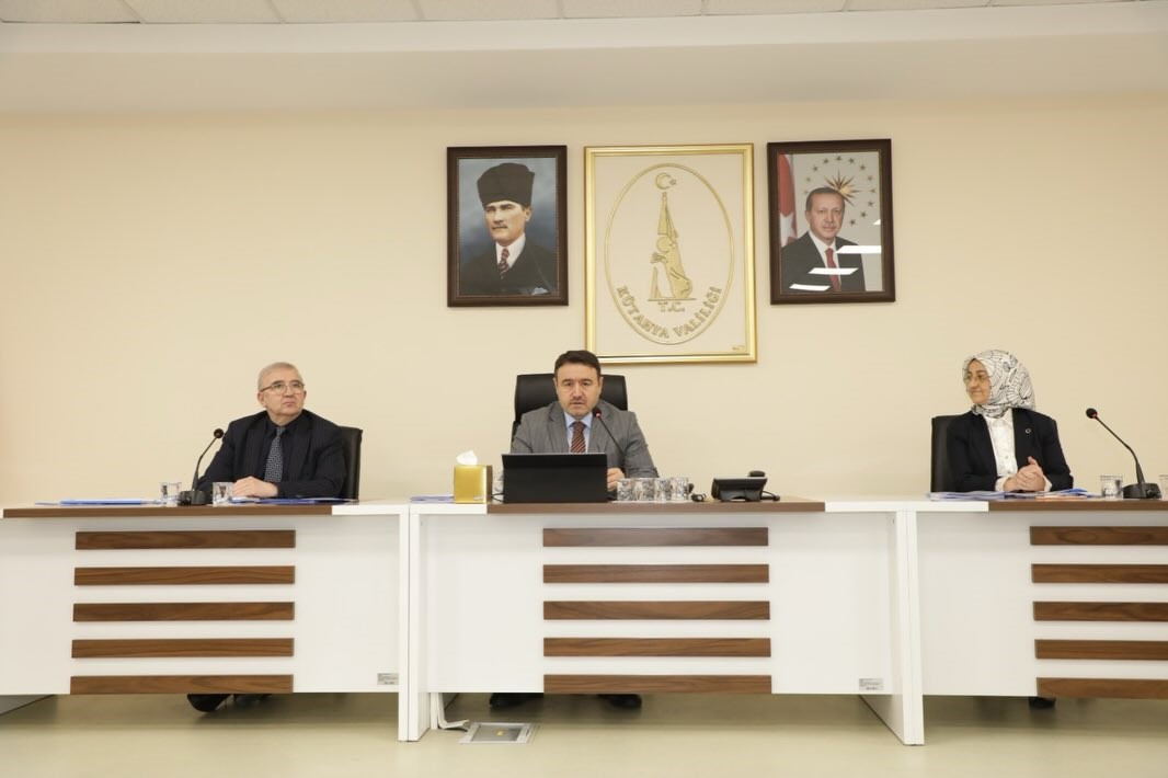 Kütahya’da kadına yönelik şiddet ve çocuk koruma çalışmaları masaya yatırıldı
