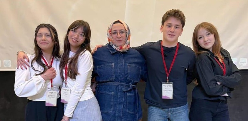 Kütahya’da Liseler Arası Münazara Yarışması’nın finali büyük heyecana sahne oldu
