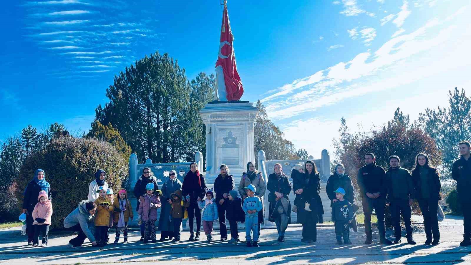 Kütahya’da öğrencilere yönelik doğa yürüyüşü etkinliği
