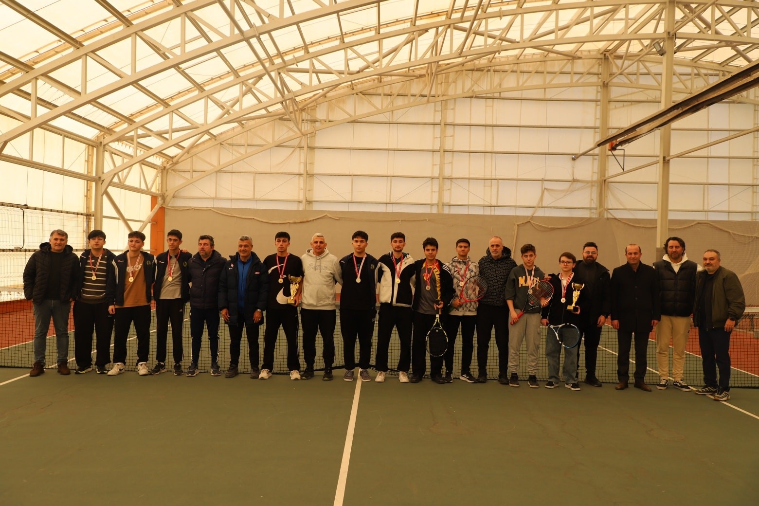 Kütahya’da ’Okullar Arası Gençler Tenis Müsabakaları’ tamamlandı
