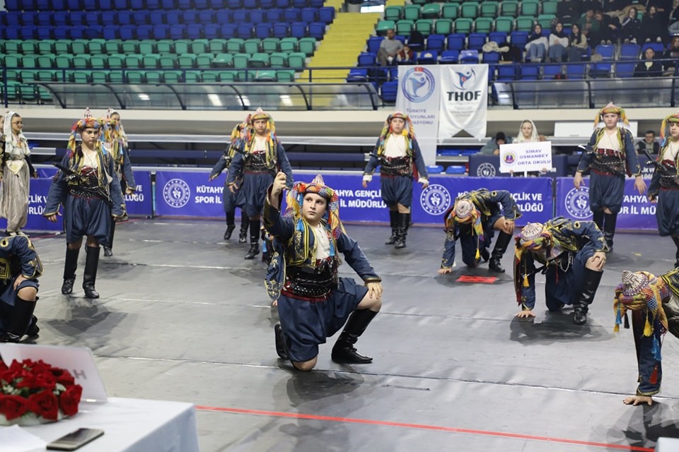 Kütahya’da ’Okullar Arası Halk Oyunları İl Birinciliği’ tamamlandı
