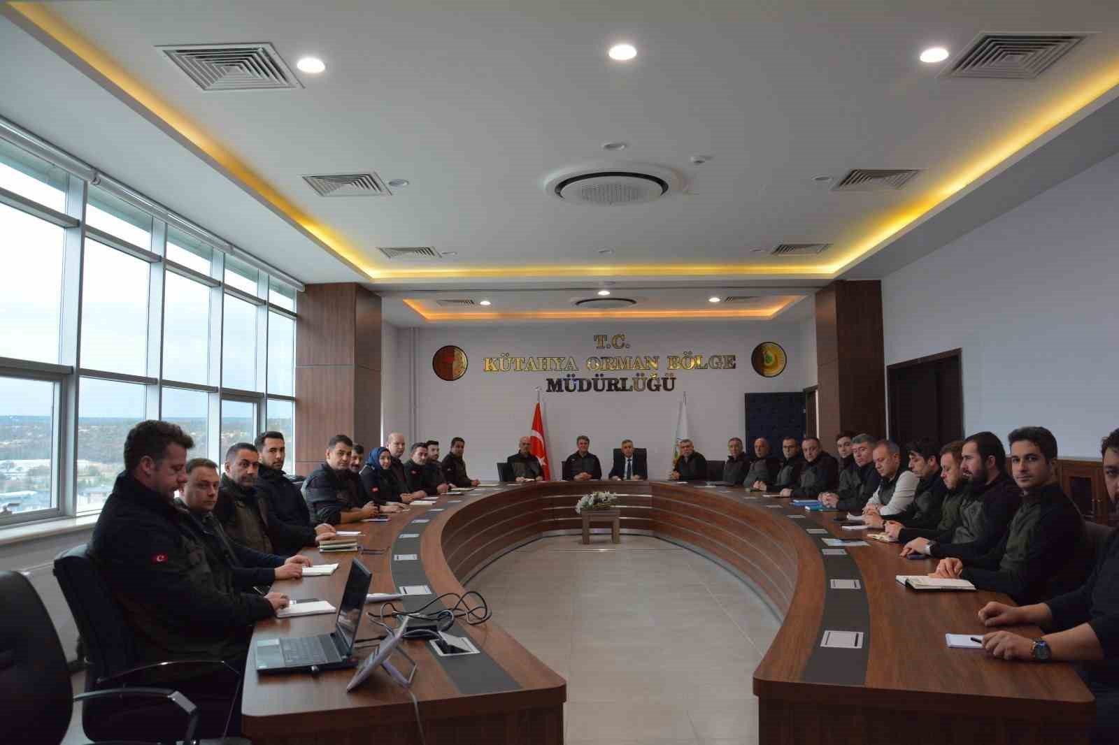 Kütahya’da Orman İşletme Müdürlüğü yöneticilerine eğitim
