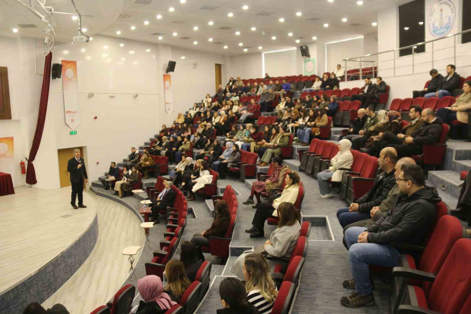 Kütahya’da rehber öğretmenler toplantısı düzenlendi
