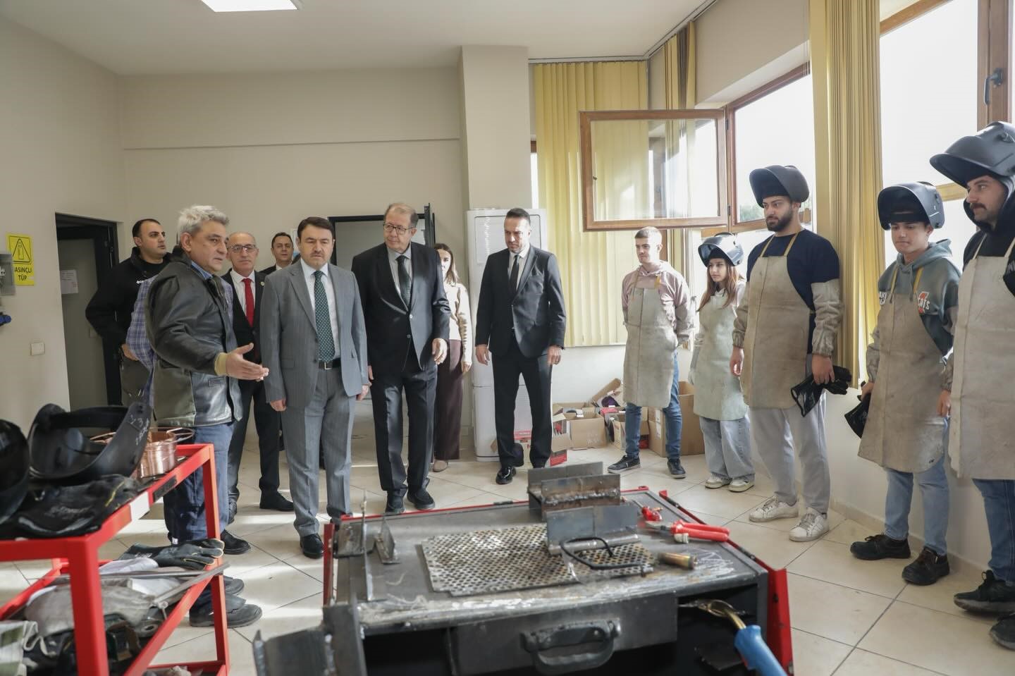 Kütahya’da SOGEP kapsamındaki "Sanal Gerçeklik ile Kaynakçılık" projesi tanıtıldı
