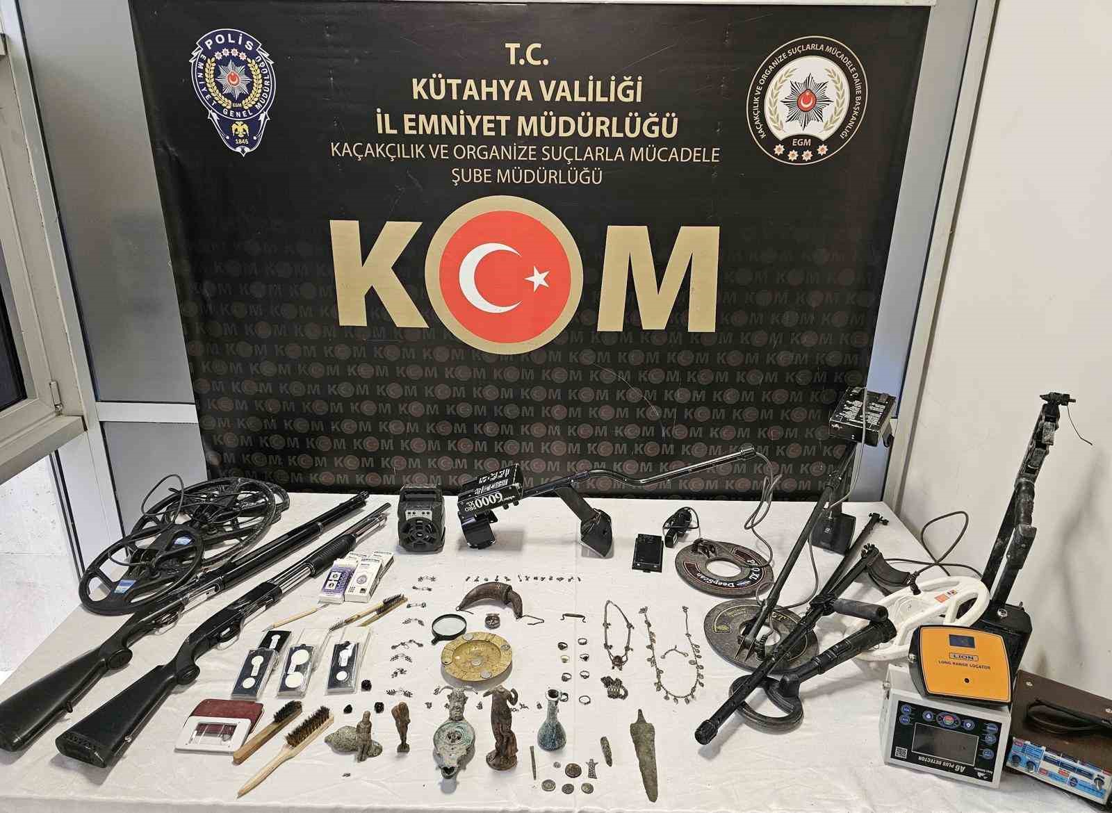 Kütahya’da tarihi eser kaçakçılığı operasyonu
