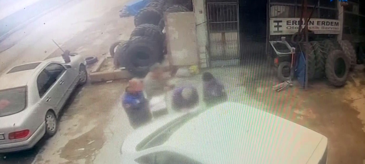 Kütahya’da zabıta ile esnaf arasında tartışma
Kütahya’da zabıta ile esnaf arasında tartışma