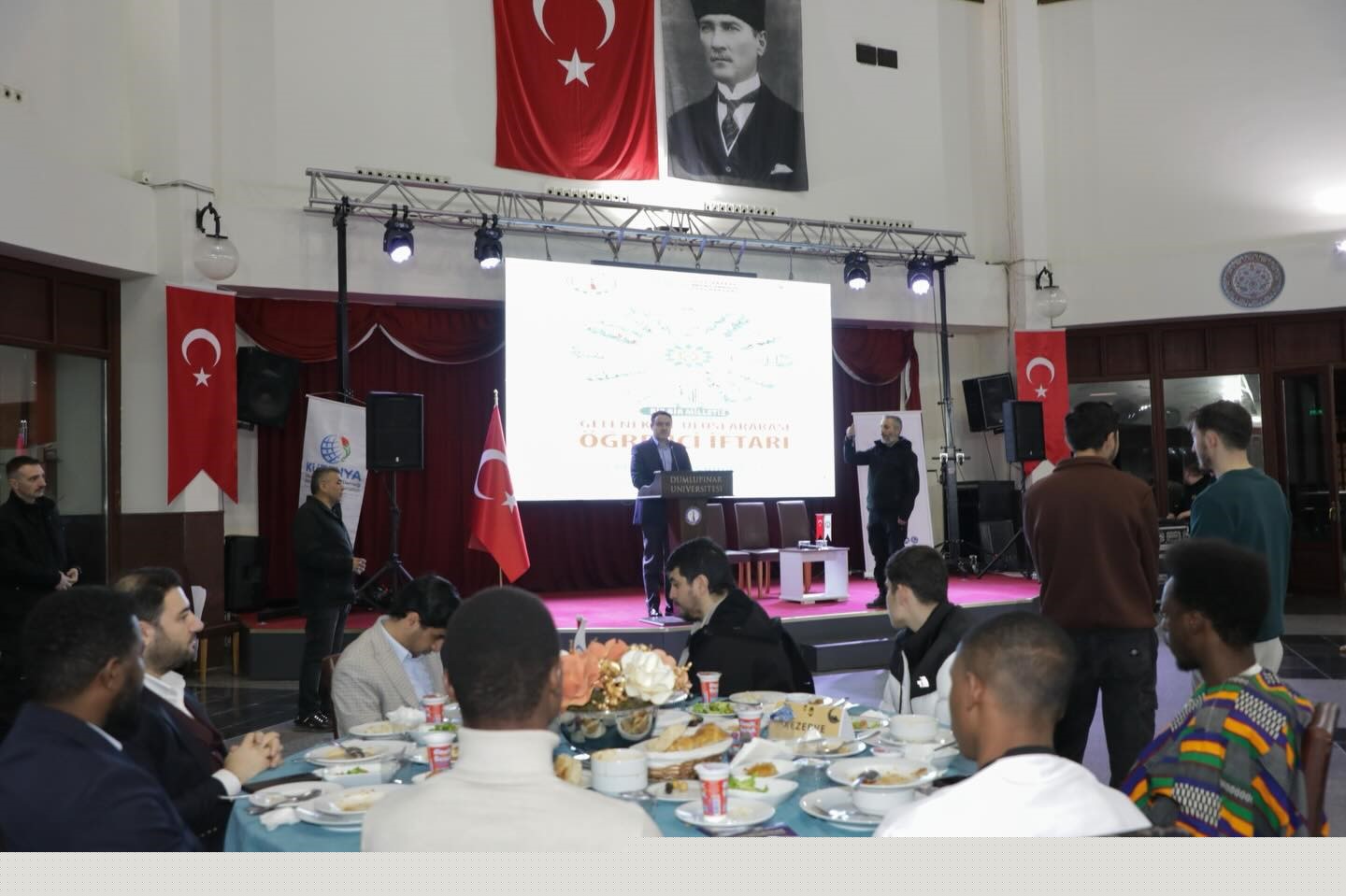 Kütahya’daki uluslararası öğrenciler iftarda buluştu

