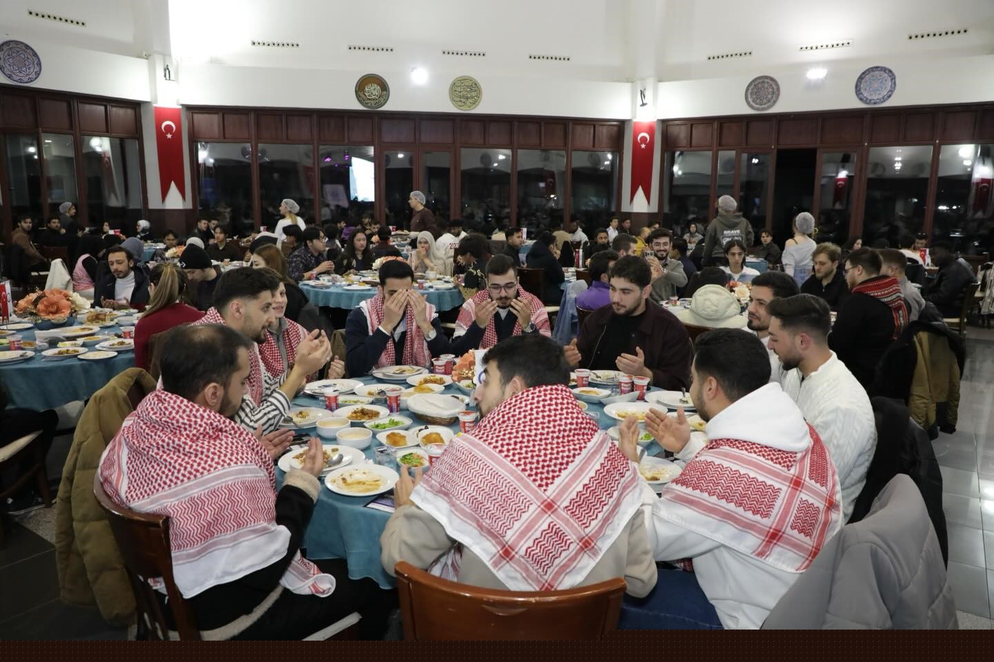 Kütahya’daki uluslararası öğrenciler iftarda buluştu
