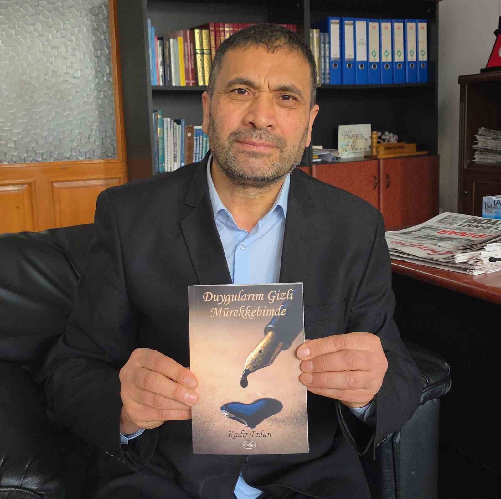 Kütahyalı ’Dağların Şairi’ Kadir Fidan: "Şiirlerimde insanı, doğayı ve merhameti anlatıyorum"
Kütahyalı ’Dağların Şairi’ Kadir Fidan: "Şiirlerimde insanı, doğayı ve merhameti anlatıyorum"