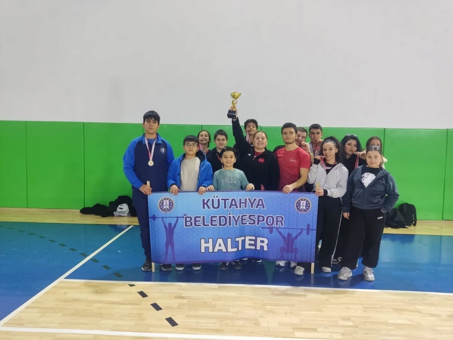 Kütahyalı haltercilerinden büyük başarı
