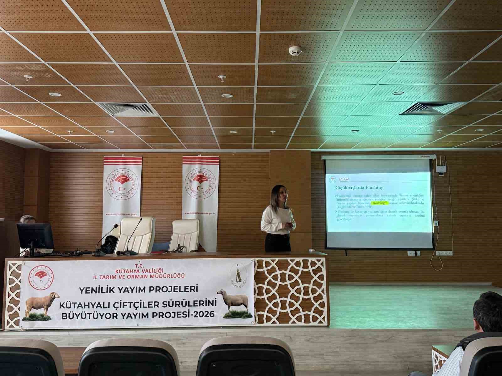 Kütahyalı küçükbaş hayvan yetiştiricilerine üretimi arttırmaya yönelik eğitim
