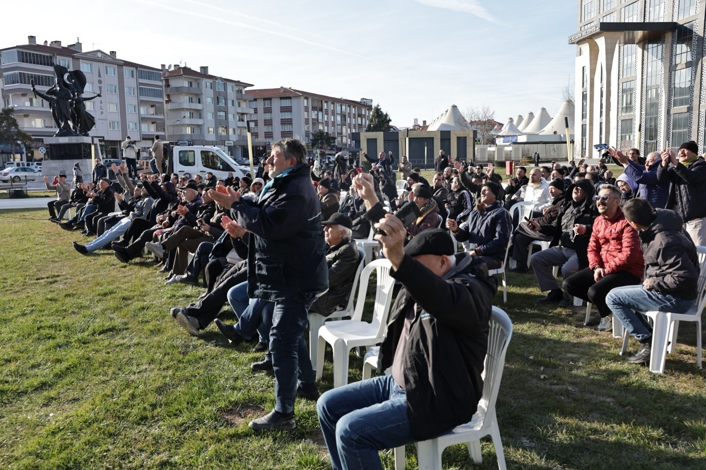 Kütahyalılar, Kütahyaspor’un zaferini dev ekrandan izledi
