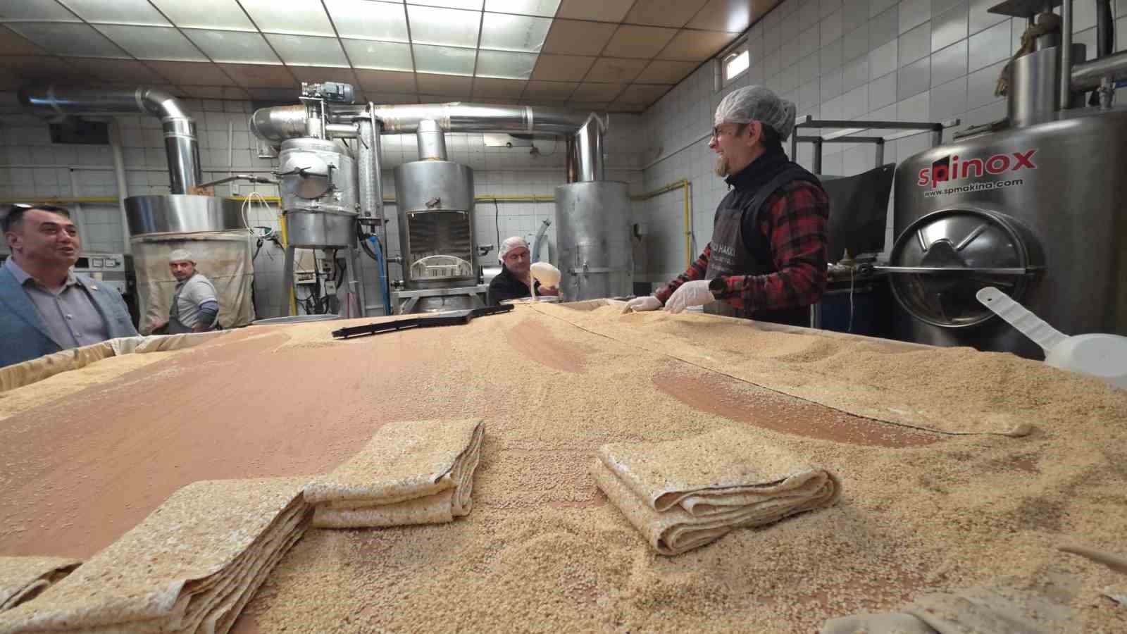 Kütahya’nın 128 yıllık Ramazan lezzeti: Paşa Helvası
Kütahya’nın 128 yıllık Ramazan lezzeti: Paşa Helvası