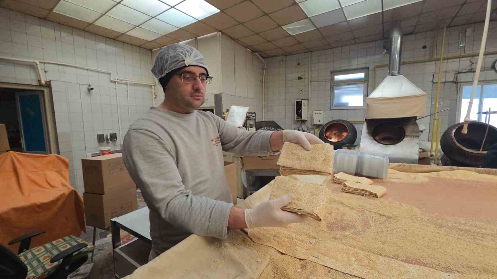 Kütahya’nın 128 yıllık Ramazan lezzeti: Paşa Helvası
Kütahya’nın 128 yıllık Ramazan lezzeti: Paşa Helvası