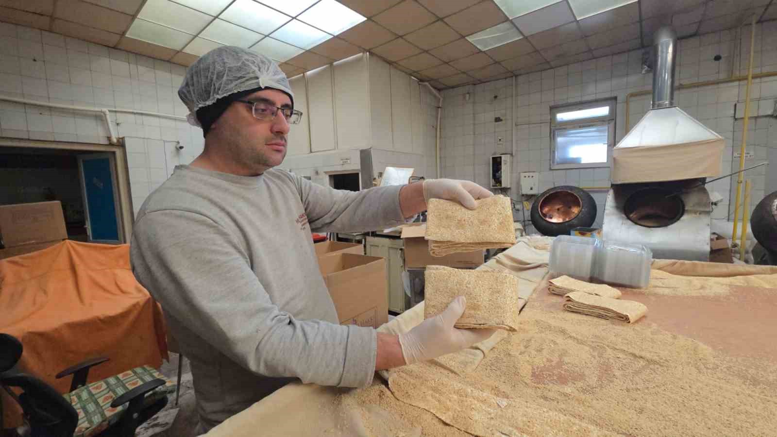 Kütahya’nın 128 yıllık Ramazan lezzeti: Paşa Helvası
Kütahya’nın 128 yıllık Ramazan lezzeti: Paşa Helvası