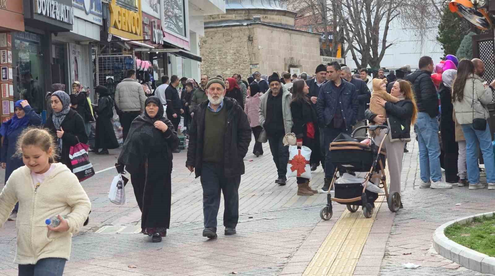 Kütahya’nın 2025 evlilik ve medeni durum karnesi açıklandı
