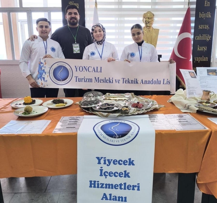 Kütahya’nın 4 meslek lisesi Uluslararası Gastronomi Yarışması’nda madalya kazandı
