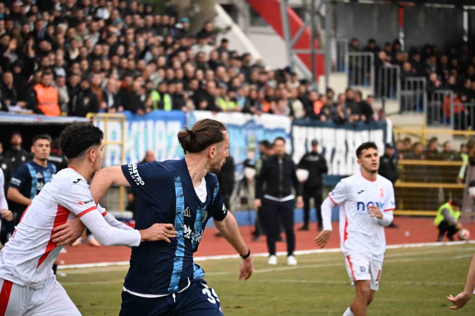 Kütahyaspor, Balıkesirspor’u 2-1 mağlup etti
