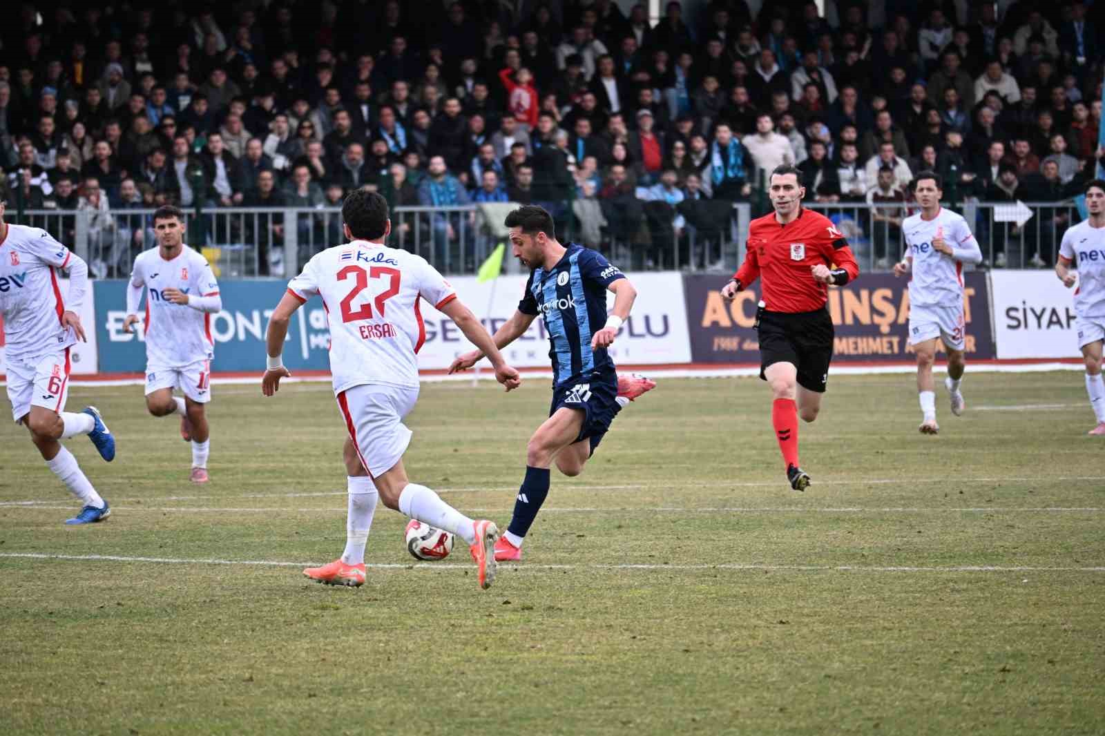 Kütahyaspor, Balıkesirspor’u 2-1 mağlup etti
