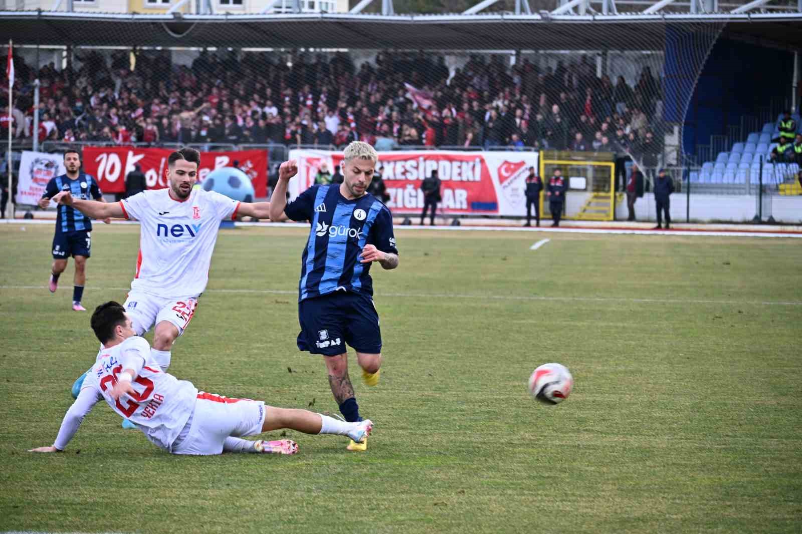 Kütahyaspor, Balıkesirspor’u 2-1 mağlup etti
