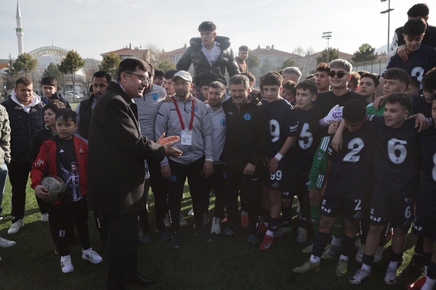 Kütahyaspor U-15 takımı namağlup şampiyon oldu
