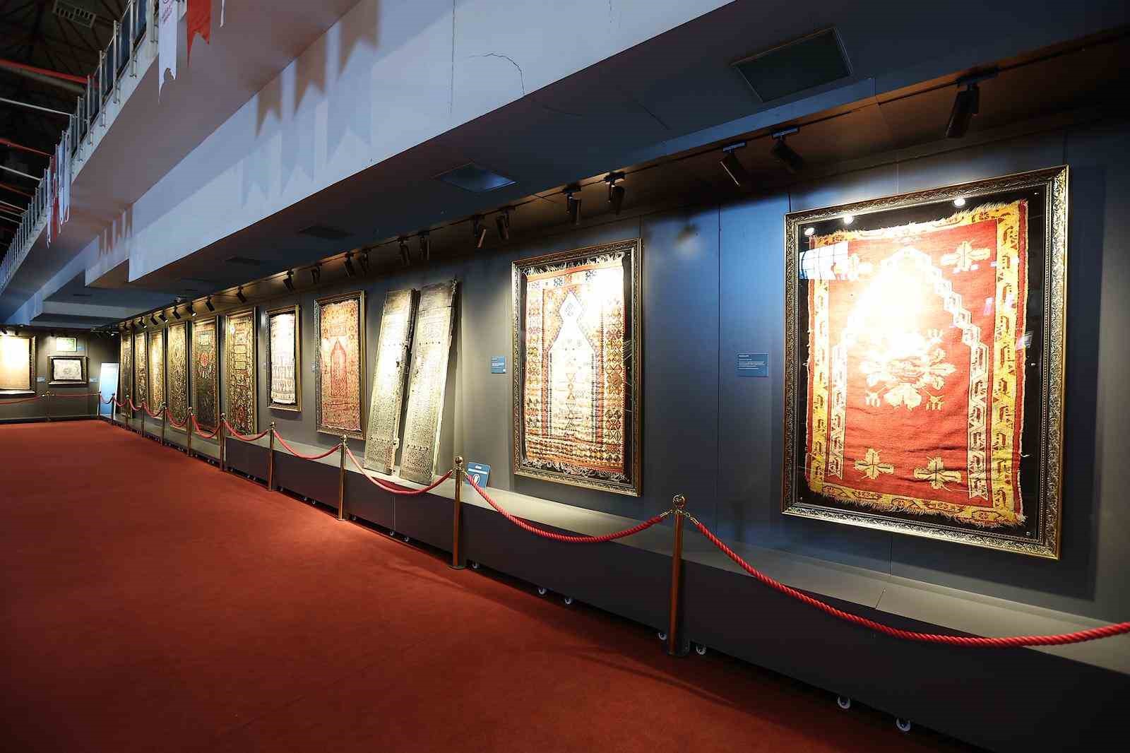 Kutsal Emanetler ve Vakıf Eserleri Sergisi açıldı
