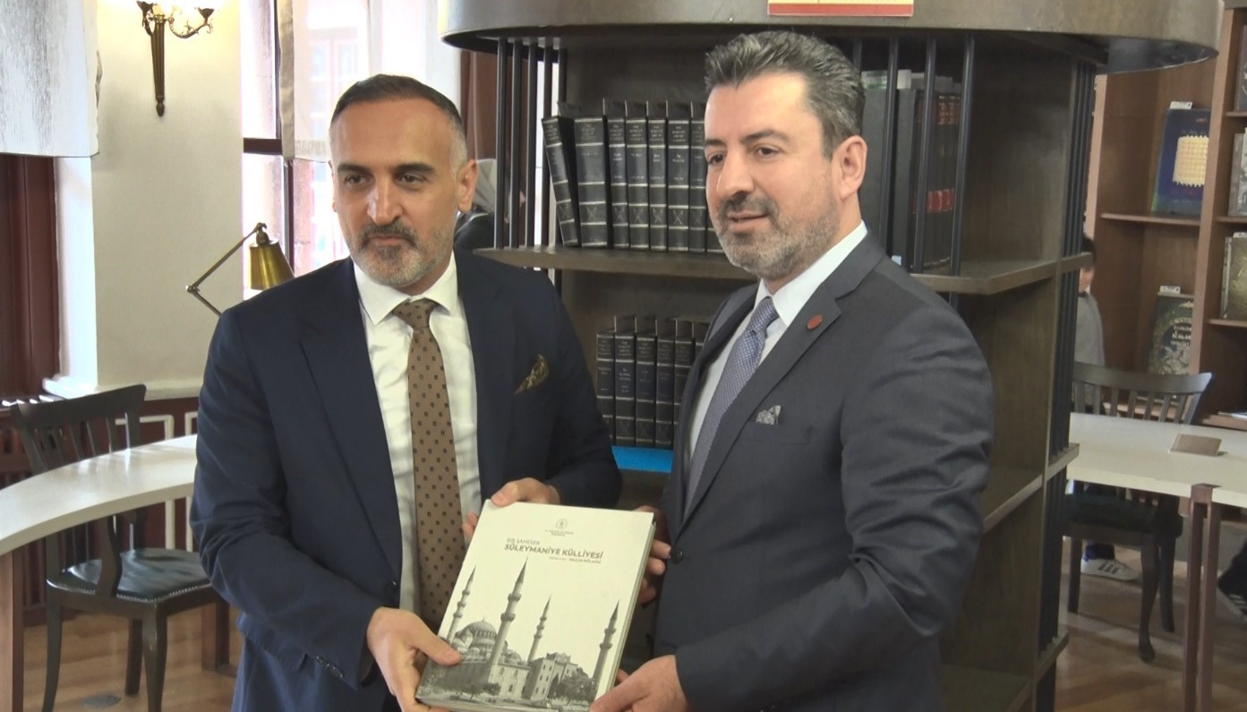 ‘Kütüphanelerdeyiz’ etkinliği Ankara’da öğrencilerle buluştu
‘Kütüphanelerdeyiz’ etkinliği Ankara’da öğrencilerle buluştu