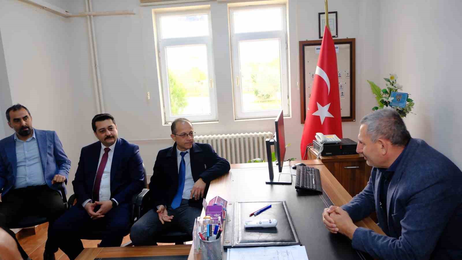 Kuyucak’ta bayramda güvenlik güçleri unutulmadı
