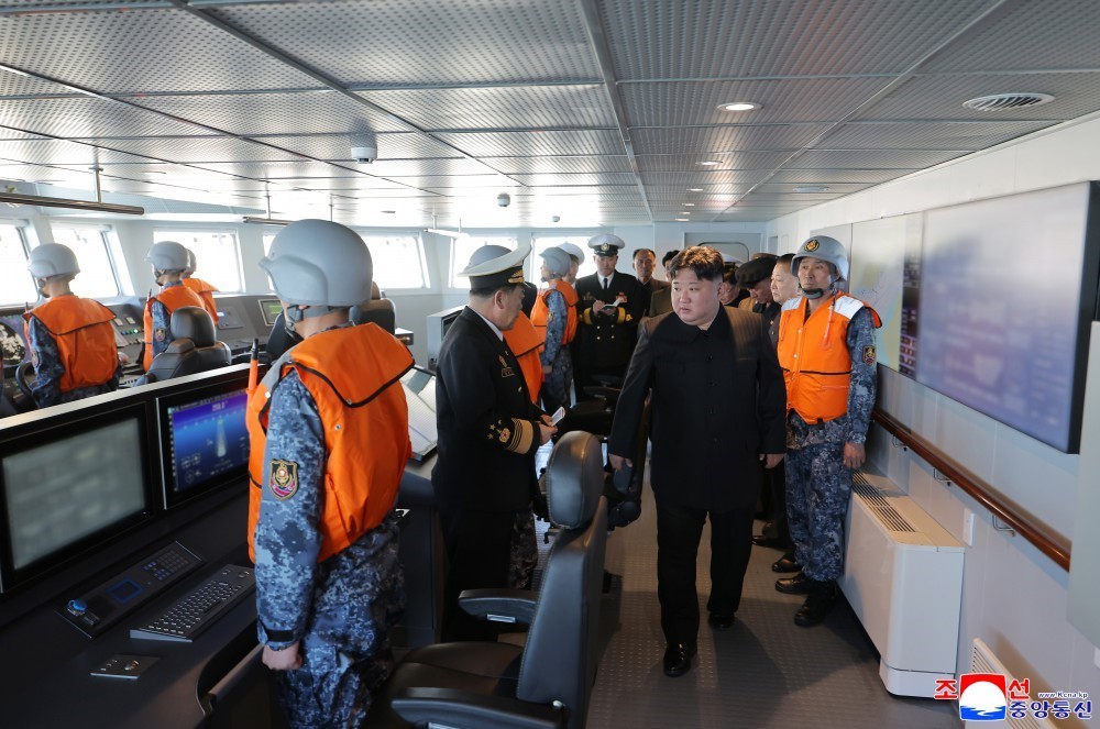 Kuzey Kore, Choe Hyon savaş gemisinden yeni füze denemeleri gerçekleştirdi
