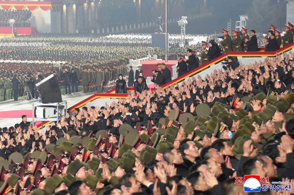 Kuzey Kore lideri Kim: "ABD nükleer statümüze saygı duyarsa iyi geçinmememiz için hiçbir neden yok"
