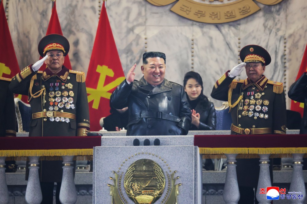 Kuzey Kore lideri Kim: "ABD nükleer statümüze saygı duyarsa iyi geçinmememiz için hiçbir neden yok"
